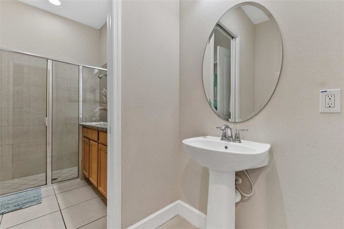 Image No.9-3 Bed Townhouse for sale