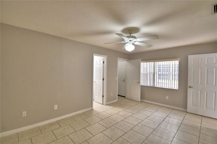 Image No.55-4 Bed Townhouse for sale