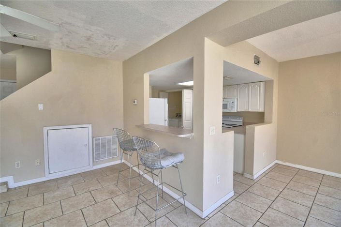 Image No.7-4 Bed Townhouse for sale