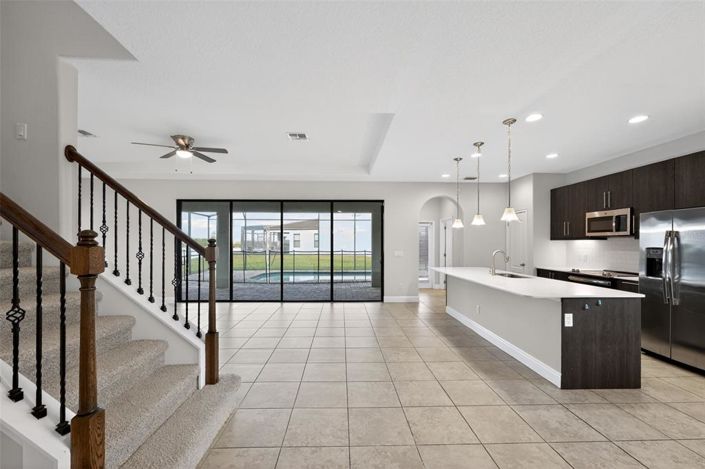 Image No.14-4 Bed Property for sale