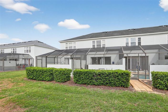 Image No.31-3 Bed Townhouse for sale