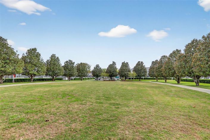 Image No.33-3 Bed Townhouse for sale