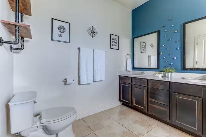 Image No.13-3 Bed Townhouse for sale