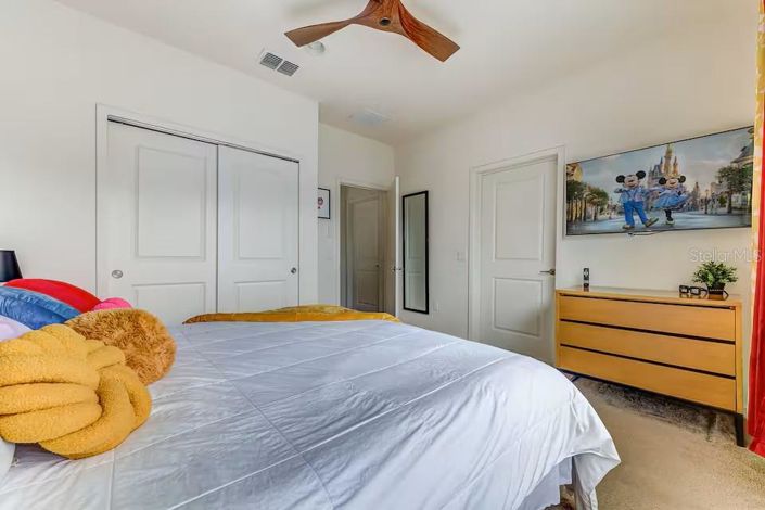 Image No.21-3 Bed Townhouse for sale