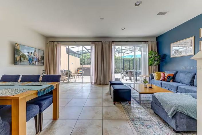 Image No.5-3 Bed Townhouse for sale