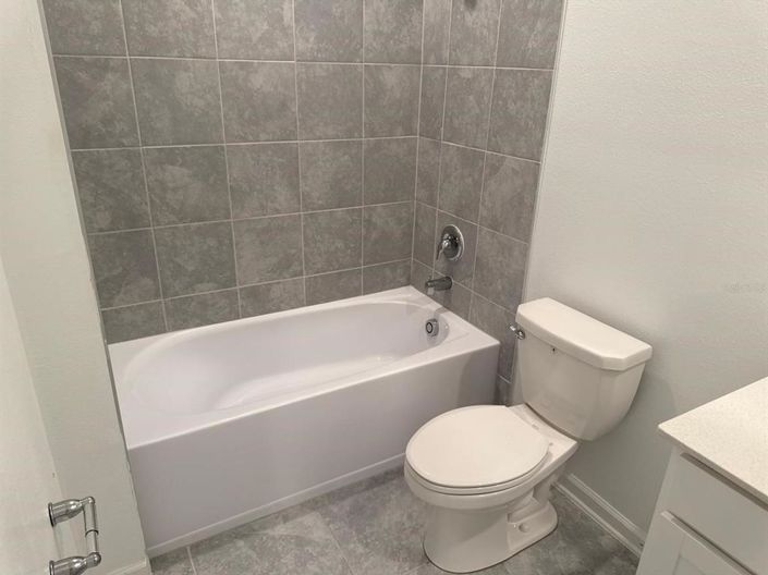 Image No.31-3 Bed Townhouse for sale