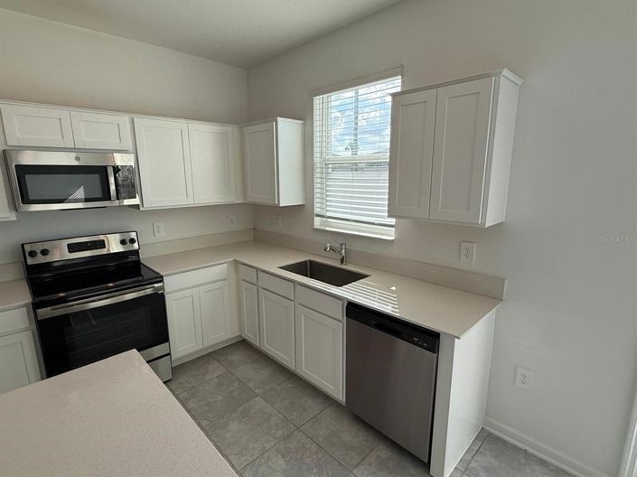 Image No.41-3 Bed Townhouse for sale