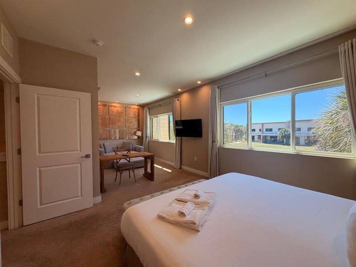 Image No.18-3 Bed Townhouse for sale