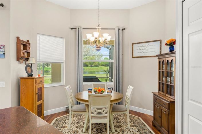 Image No.12-3 Bed Property for sale