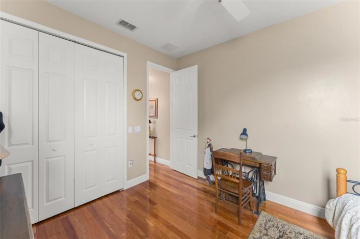 Image No.22-3 Bed Property for sale