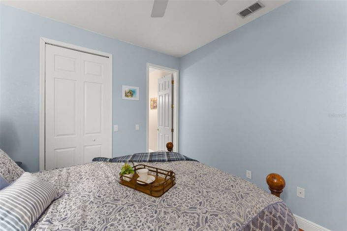 Image No.26-3 Bed Property for sale