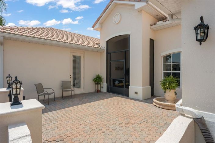 Image No.39-3 Bed Property for sale