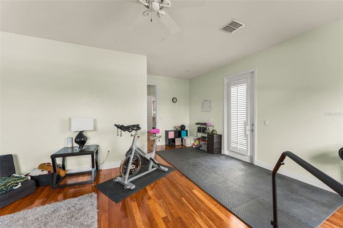 Image No.55-3 Bed Property for sale