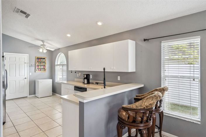 Image No.6-3 Bed Property for sale