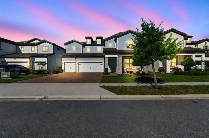 Image No.5-Propriété de 4 chambres à vendre à Orlando