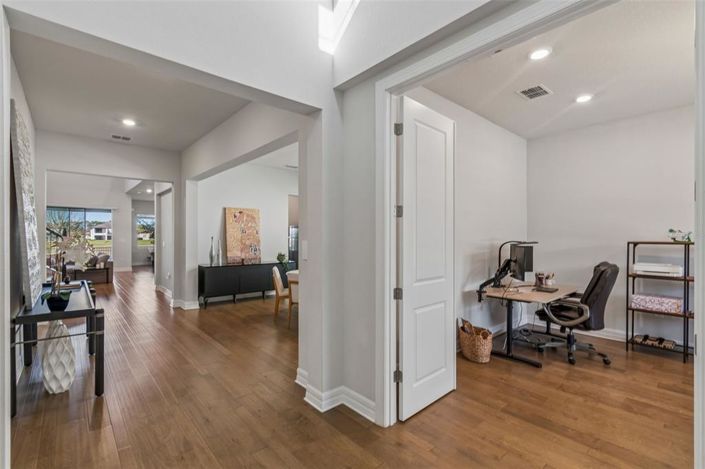 Image No.7-Propriété de 4 chambres à vendre à Orlando