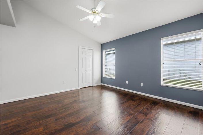 Image No.16-3 Bed Property for sale