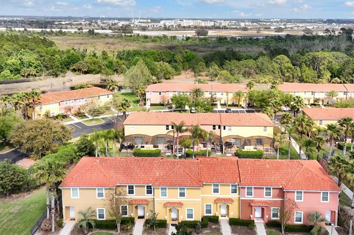 Image No.38-2 Bed Townhouse for sale