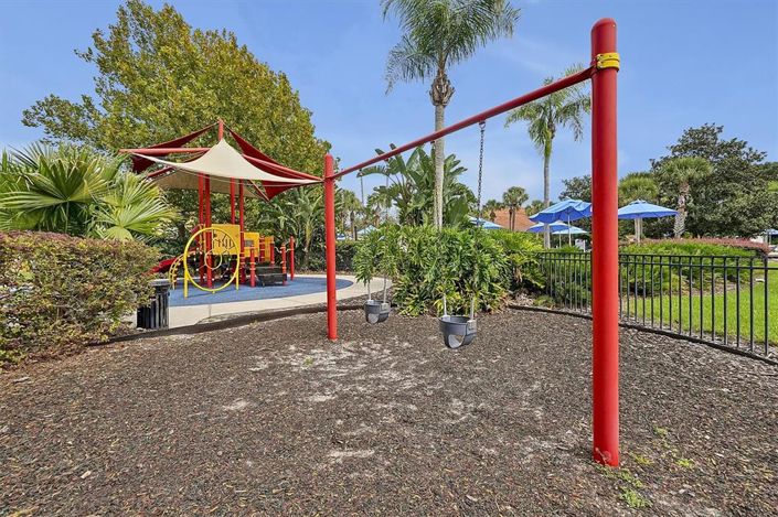 Image No.57-2 Bed Townhouse for sale