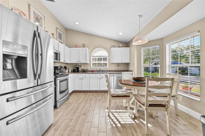 Image No.10-Propriété de 4 chambres à vendre à Clermont