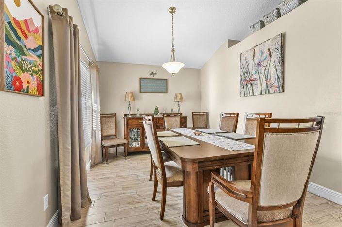 Image No.14-Propriété de 4 chambres à vendre à Clermont