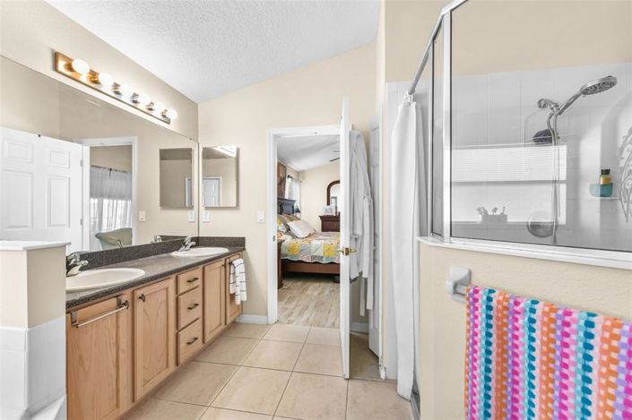 Image No.24-Propriété de 4 chambres à vendre à Clermont