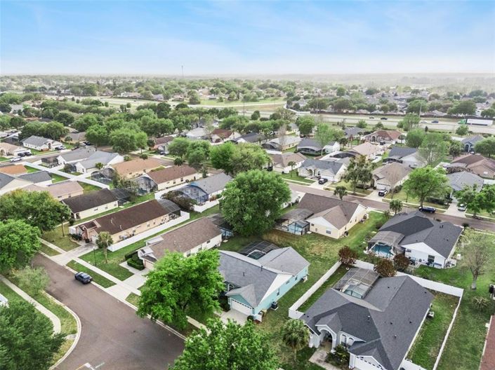 Image No.57-Propriété de 4 chambres à vendre à Clermont