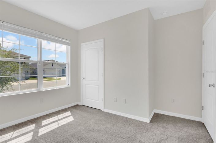 Image No.12-4 Bed Property for sale