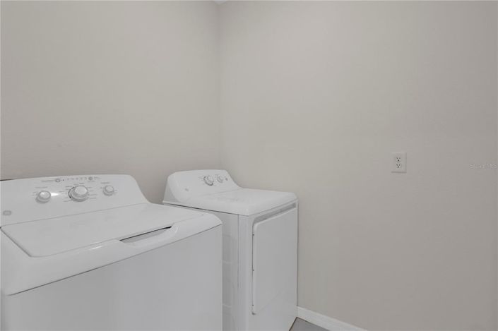 Image No.23-4 Bed Property for sale