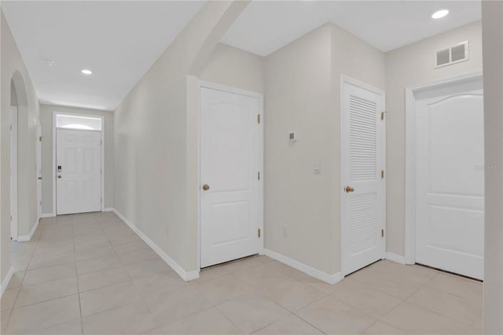 Image No.3-4 Bed Property for sale