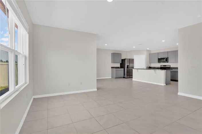 Image No.7-4 Bed Property for sale