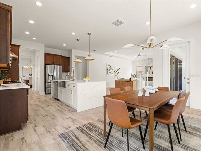 Image No.9-Propriété de 5 chambres à vendre à Orlando