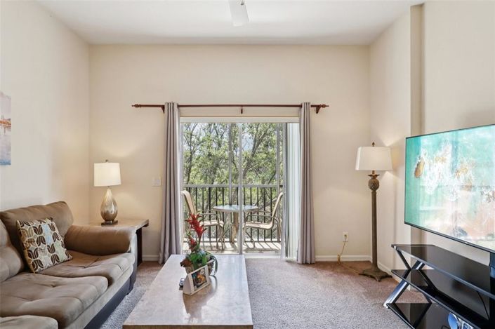 Image No.9-3 Bed Property for sale