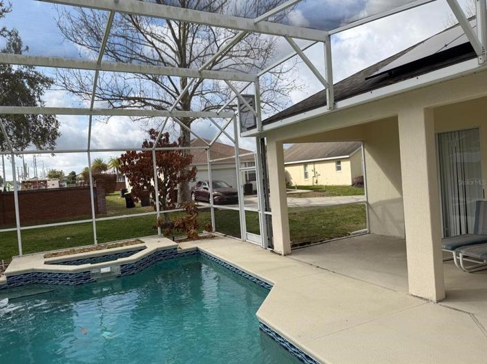 Image No.4-4 Bed Property for sale