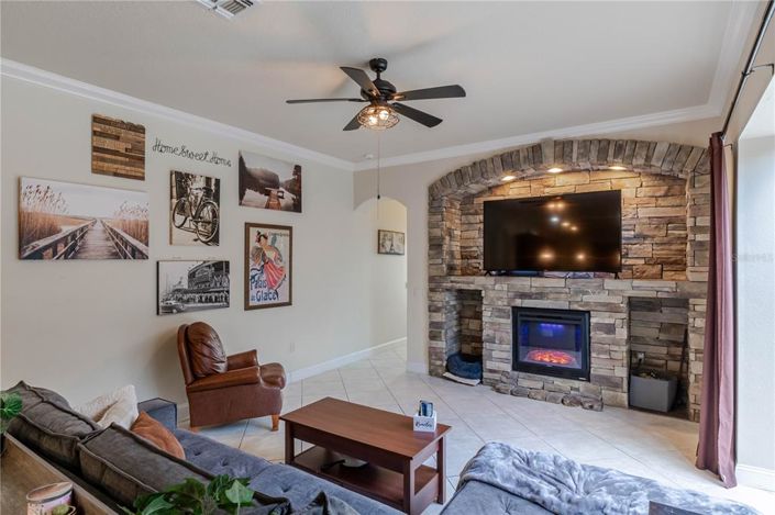 Image No.23-4 Bed Property for sale