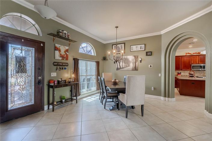 Image No.4-4 Bed Property for sale