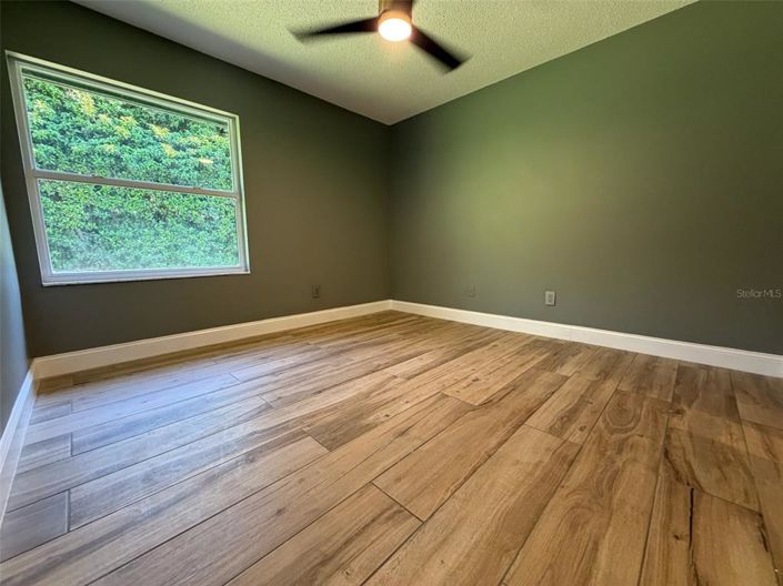 Image No.30-Propriété de 4 chambres à vendre à Orlando