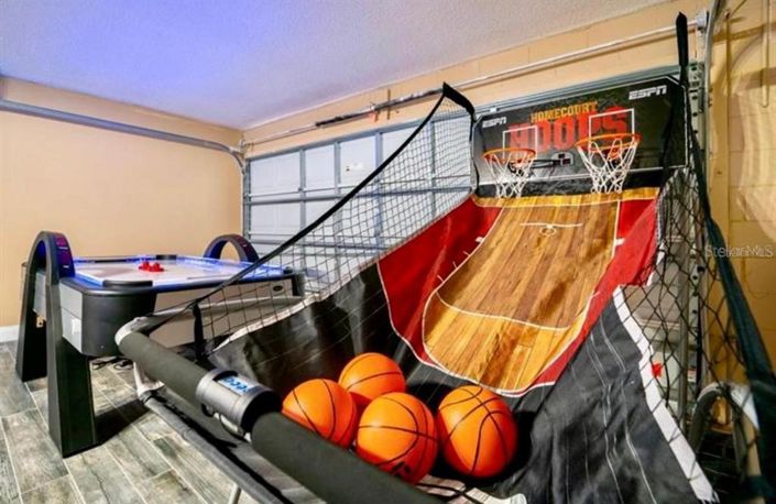 Image No.34-5 Bed Property for sale