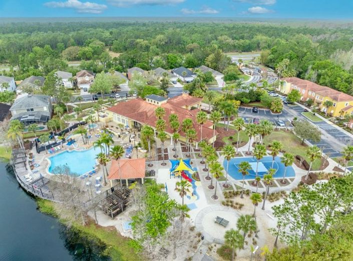 Image No.45-5 Bed Property for sale