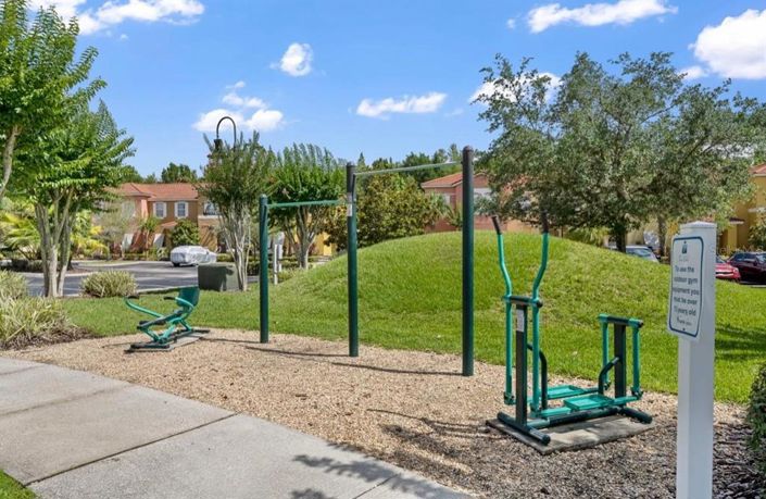 Image No.52-5 Bed Property for sale