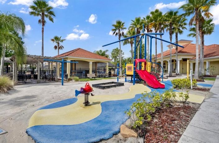 Image No.53-5 Bed Property for sale