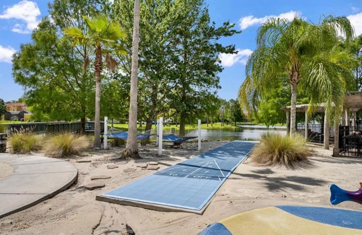 Image No.55-5 Bed Property for sale