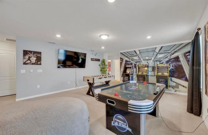 Image No.25-6 Bed Property for sale