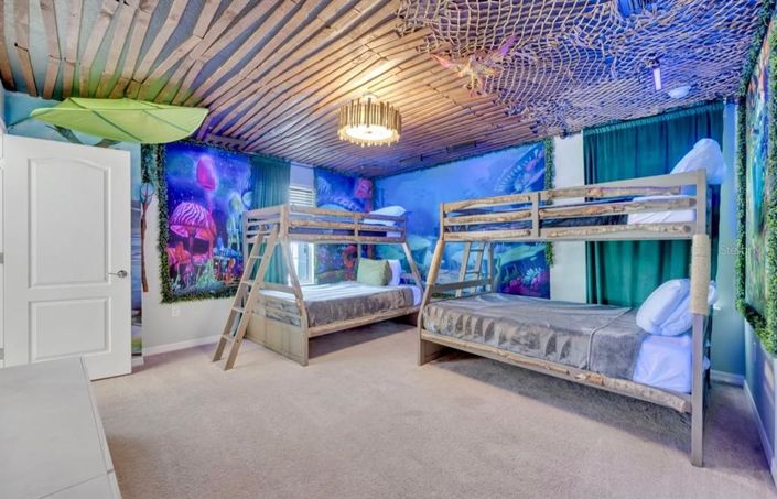 Image No.32-6 Bed Property for sale