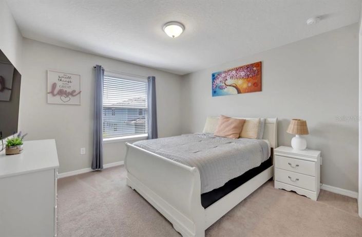 Image No.37-6 Bed Property for sale