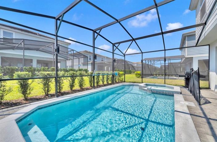 Image No.46-6 Bed Property for sale