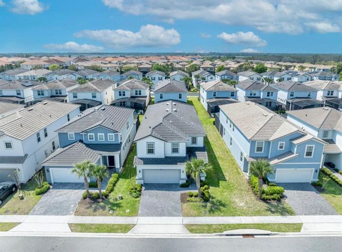 Image No.51-6 Bed Property for sale