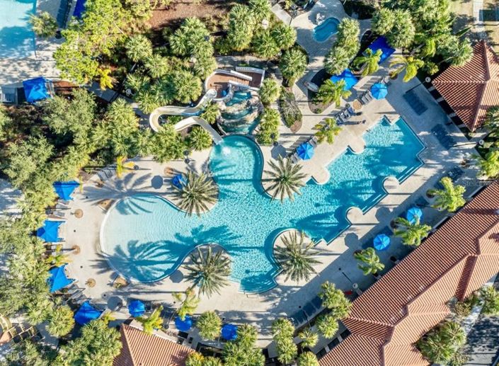 Image No.59-6 Bed Property for sale