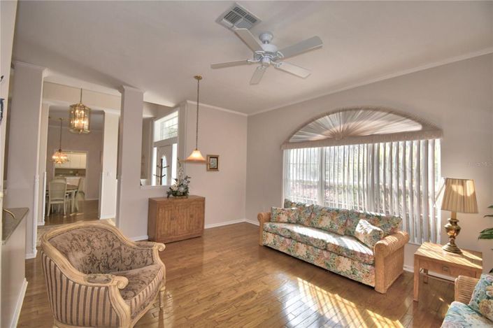 Image No.12-4 Bed Property for sale