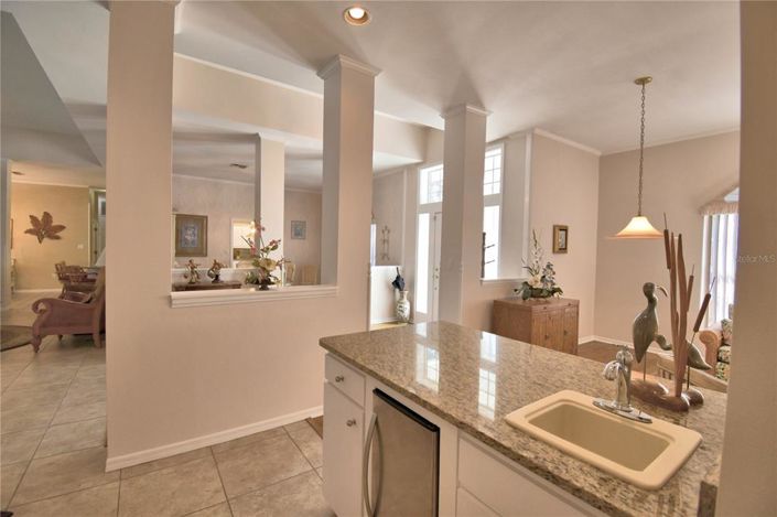 Image No.17-4 Bed Property for sale